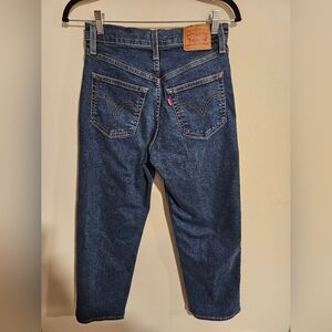 Levi's Ribcage Jeans